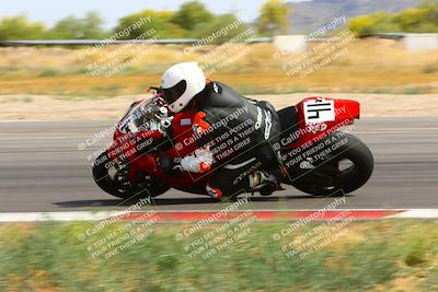 media/Apr-30-2023-CRA (Sun) [[020fcf5d43]]/Race 11-600 Expert Superbike/